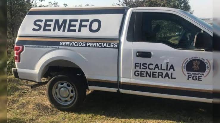 Hallan a un hombre muerto en la orilla del Río Balsas, en Lázaro Cárdenas