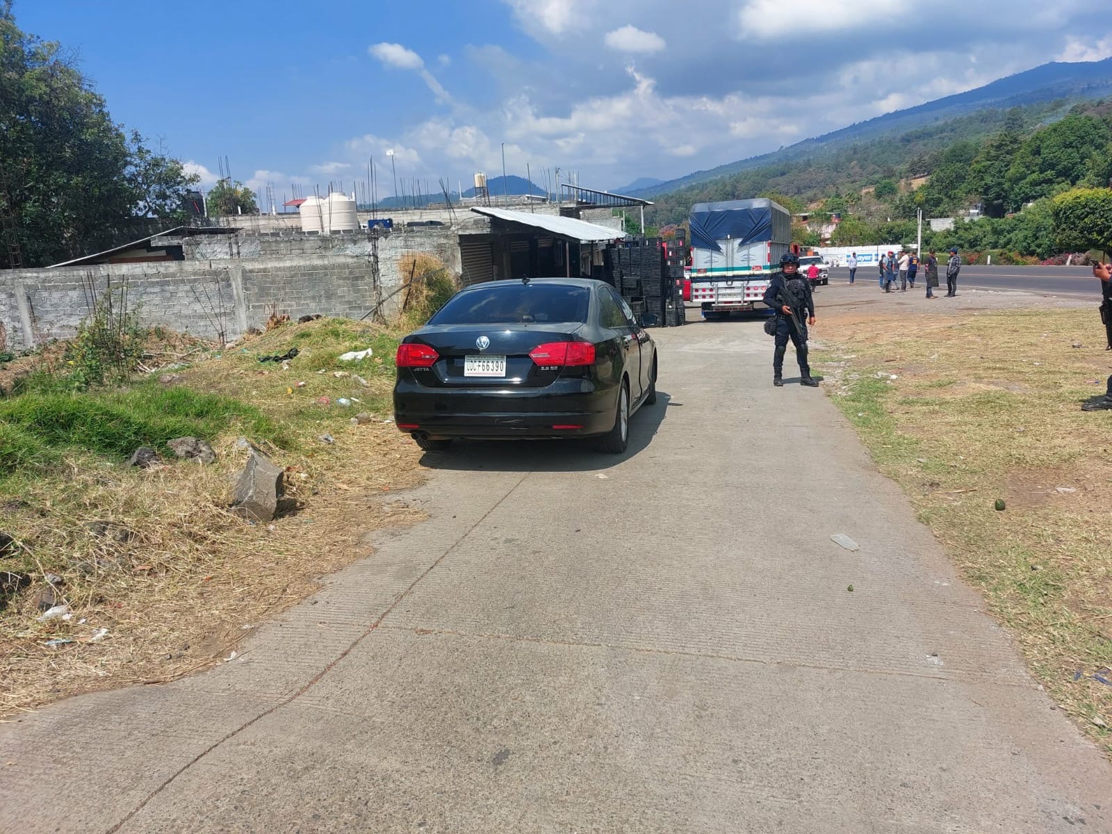 Identifican a las dos jóvenes asesinadas a la orilla de la libre Uruapan–Pátzcuaro