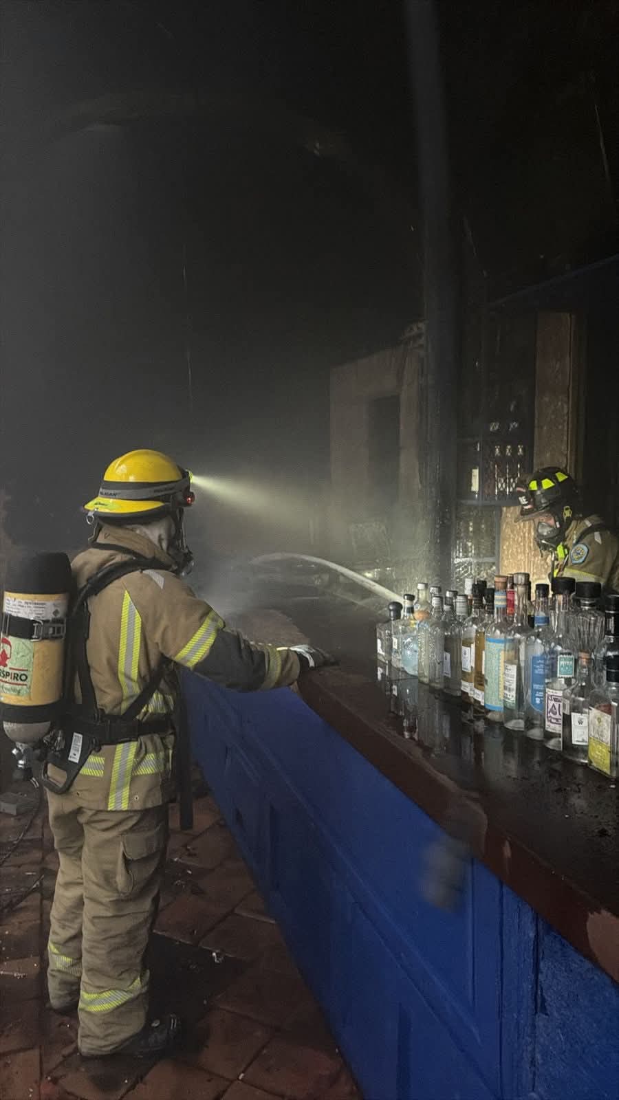 Se registra incendio en el bar Watson en el centro de Morelia