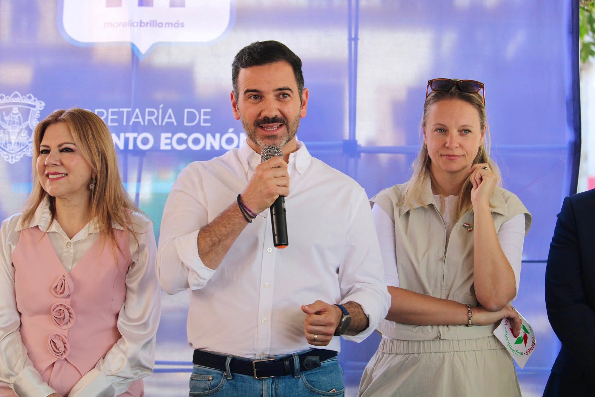 Yankel Benítez inaugura el Séptimo Festival de la Capirotada y la Empanada en Morelia