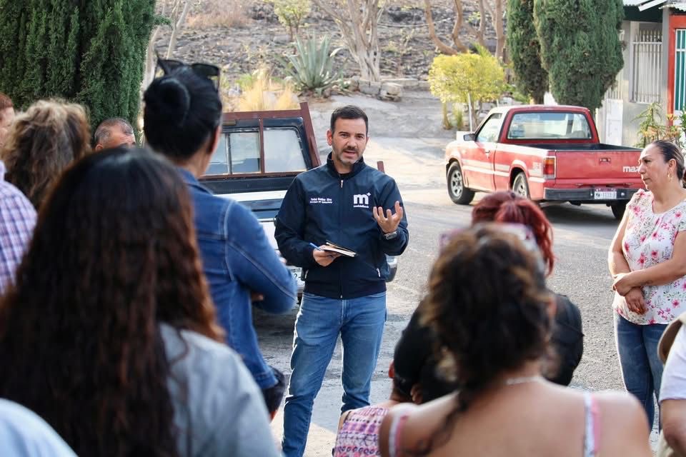 Yankel Benítez ofrece mesa técnica para regulación de predios  en colonia Pablo González