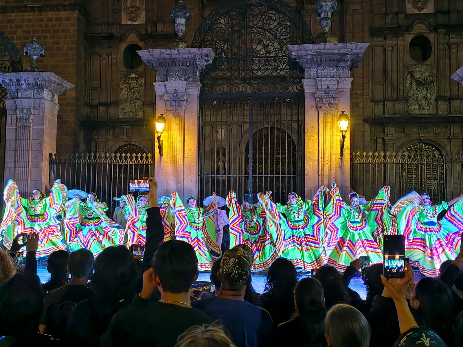 SeCultura Morelia cierra actividades de Semana Santa con presentación del Ballet Folklórico del Ayuntamiento