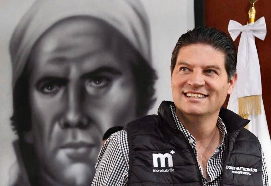 Apoya gobierno de Alfonso Martínez al IMSS