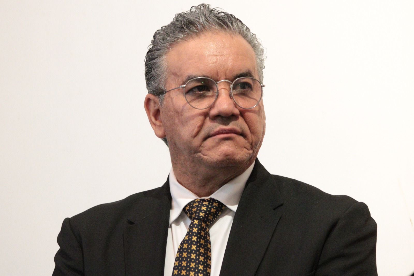 RECHAZO A SUEROS MILAGROSOS