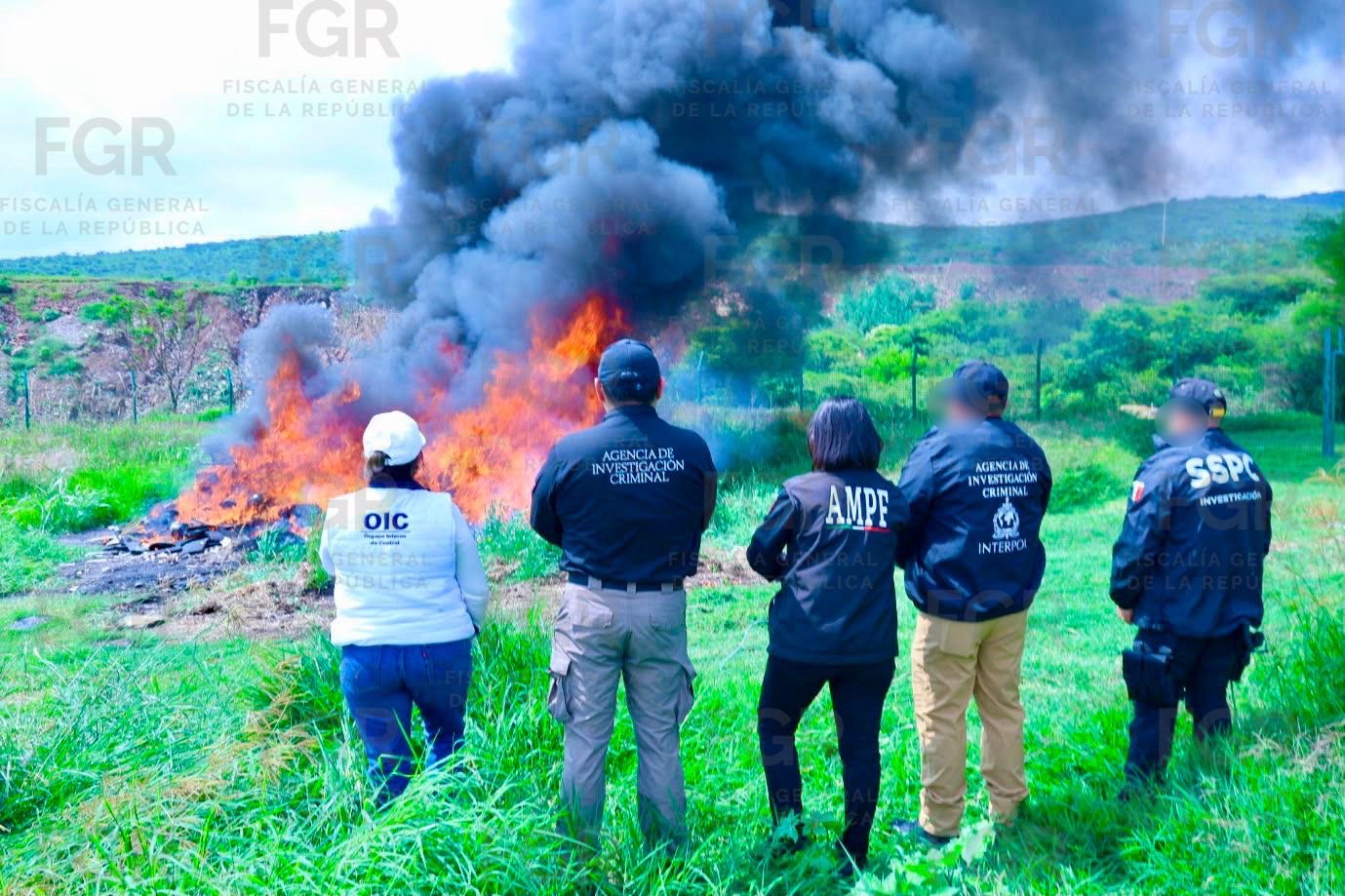 Destruye FGR más de mil objetos del delito asegurados en Michoacán