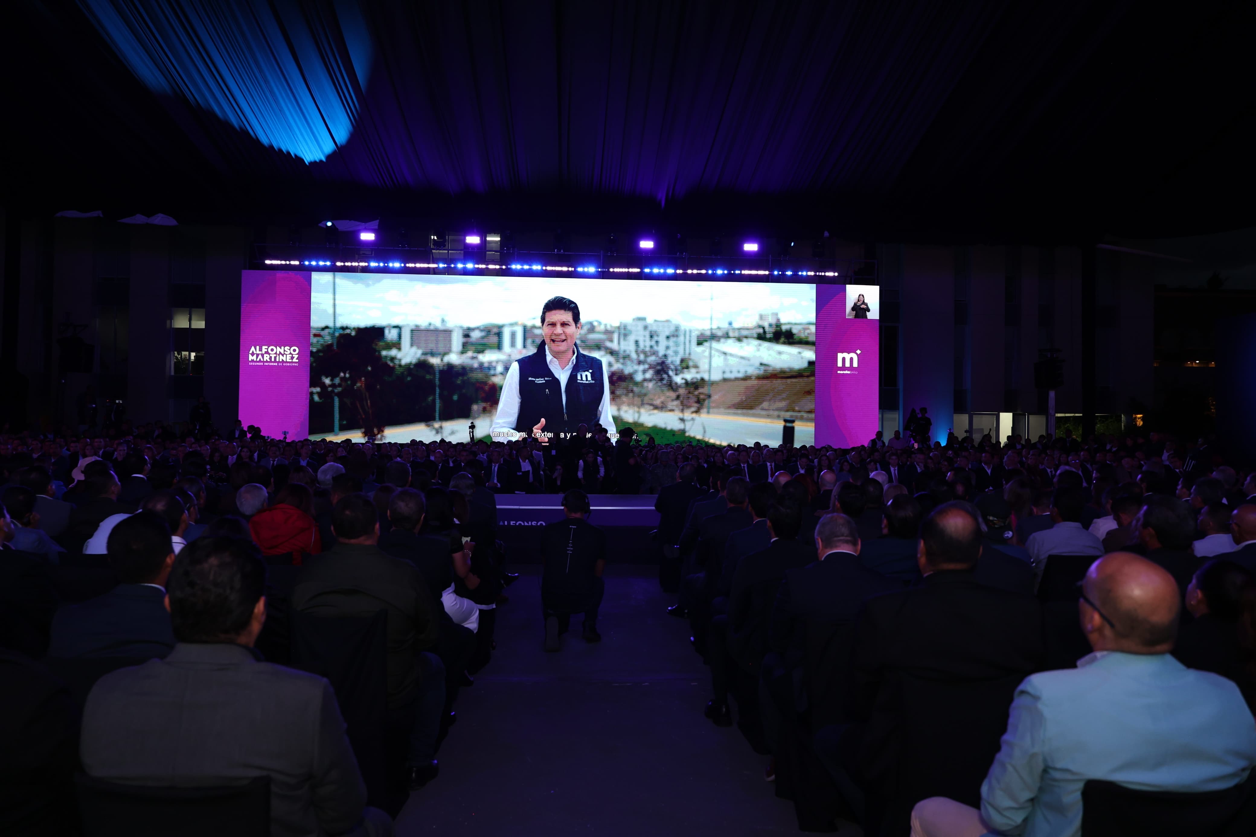 Presenta Alfonso Martínez Alcázar su II Informe de Gobierno