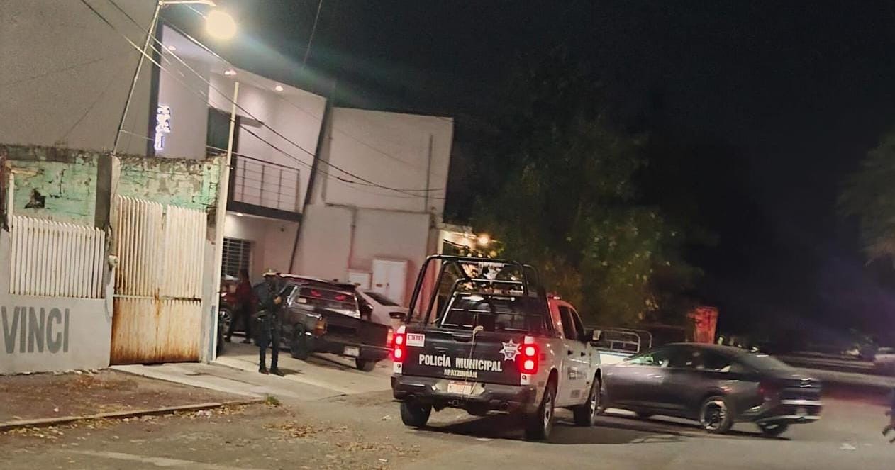 Padre e hijo mueren tras agresión armada en vulcanizadora de Apatzingán