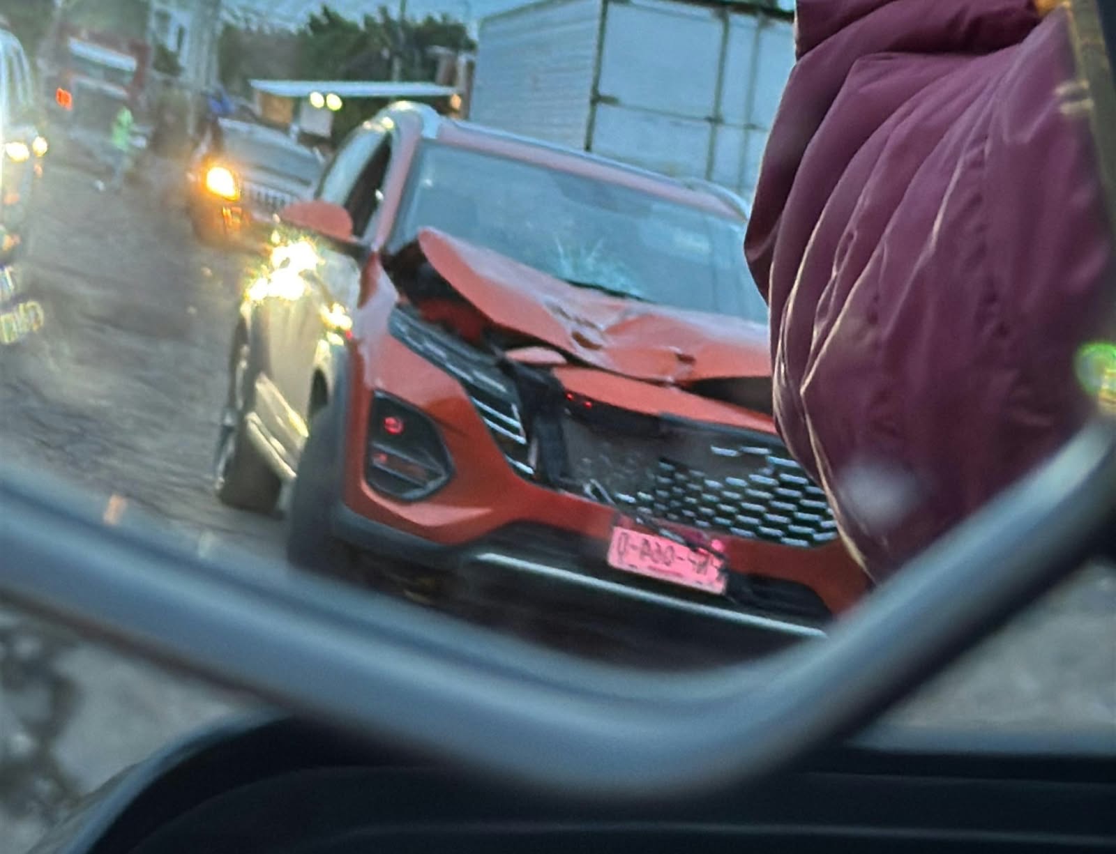 Jornalero muere al ser arrollado sobre la carretera "libre" Uruapan-Pátzcuaro 