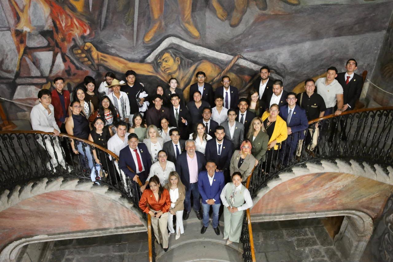 Destaca Bedolla pluralidad política y cultural de Michoacán ante Parlamento Juvenil 2026